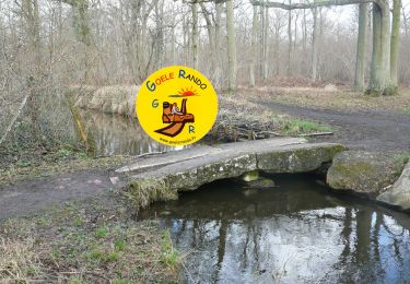 Randonnée Marche Thiers-sur-Thève - MR_THIERS-sur-THEVE_EST_La Pistole_5.9Km - Photo