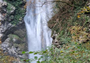Randonnée Marche Saint-Alban-Leysse - bout du monde et cascade Doria - Photo