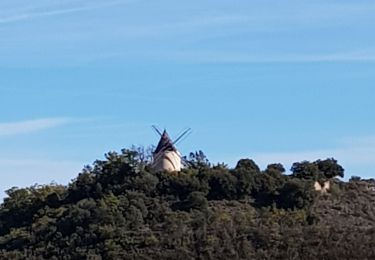 Tour Wandern Saint-Michel-l'Observatoire - Saint Michel l'observatoire - Photo