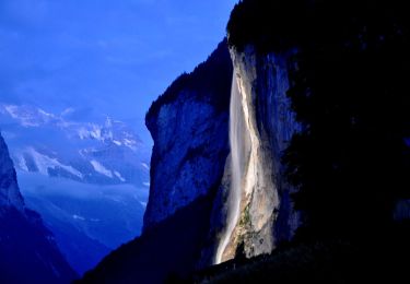 Randonnée A pied Lauterbrunnen - CH-Isenfluh - Alpweg - Photo