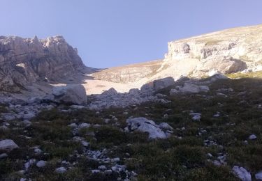 Tour Wandern Le Reposoir - pointe blanche par l'arête Est - Photo