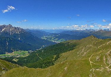 Trail On foot Sexten - Sesto - AT-20 - Photo