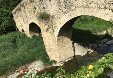 Trail Walking Ansignan - A Signac saint arnaque balcon des genouillères - Photo