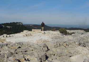 Randonnée Marche Fontvieille - PF-Fontvieille - Le Mont Paon - Le Vallon de la Lèque - Photo