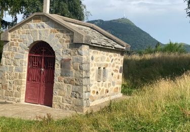 Randonnée Marche Saint-Genès-Champanelle - Laschamps-Orcines - Photo