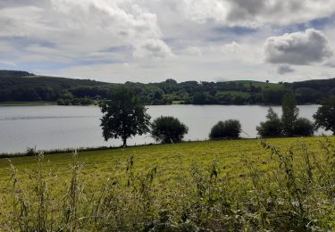 Tour Reiten Salles-Curan - Tour des Lacs du Lévézou - centre Aveyron - Photo