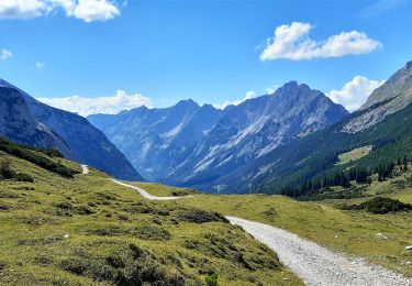 Tocht Stappen Marktgemeinde Vomp - La Voie de l’Aigle : J6 - Photo