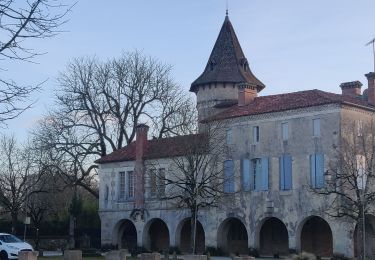 Tocht Stappen Saint-Justin - Saint Justin boucle de l'église de Douzevieille - Photo