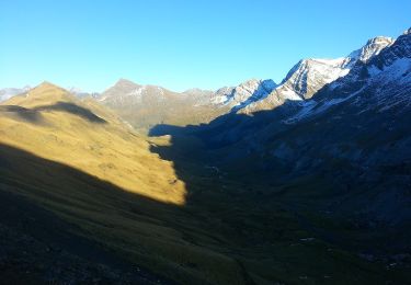 Trail On foot Gavarnie-Gèdre - Les Lacs près du Col des Espécières - Photo