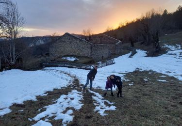 Trail Walking Rencurel - Abri de la Goulandière au départ des Ailes ( Rencurel) - Photo