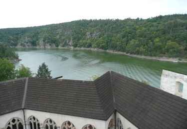 Excursión A pie Orlík nad Vltavou - naučná stezka Zvíkov – Orlík - Photo