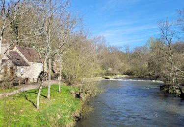 Randonnée Marche Saint-Léonard-des-Bois - saint léonard des bois ceneri de gerei - Photo