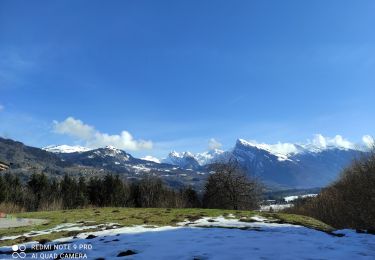 Percorso Marcia La Rivière-Enverse - le plan morillon par le haut - Photo