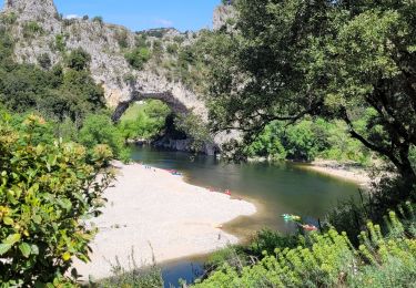 Randonnée Marche Vallon-Pont-d'Arc - Le Vallon Pont D'Arc - Photo