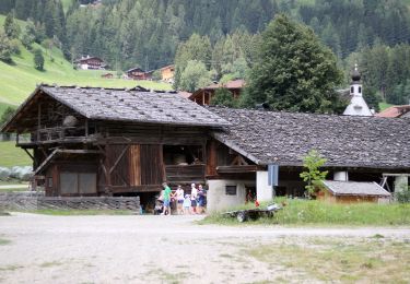 Tocht Te voet Ulten - Ultimo - Ultner Höhenweg - Photo