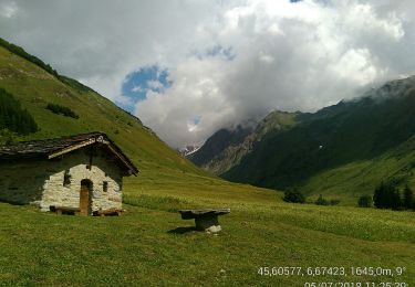 Tour Wandern La Plagne-Tarentaise - F73 Beaufortain J4 Presset Saint Guérin - Photo