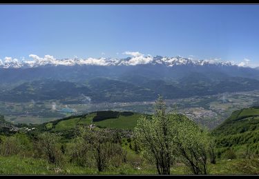 Trail Walking Plateau-des-Petites-Roches - La Cabane du Berger de Saint-Hilaire - Photo