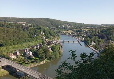 Tour Wandern Profondeville - ville profonde  - Photo