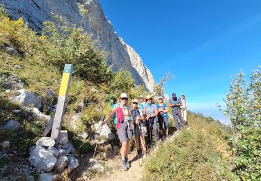 Excursión Marcha nórdica Le Gua - col vert sentier peronnat - Photo