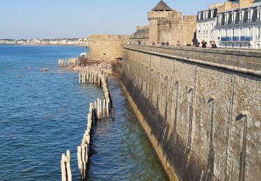 Tour Wandern Saint-Malo - Tour de la cité d'alet - Photo