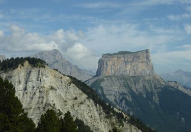 Tour Wandern Châtillon-en-Diois - F26410 Combau Tête Chevalière - Photo