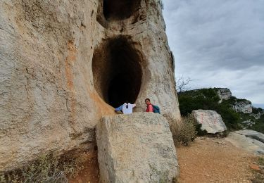 Tocht Stappen Belcodène - La grotte du tonneau - Photo