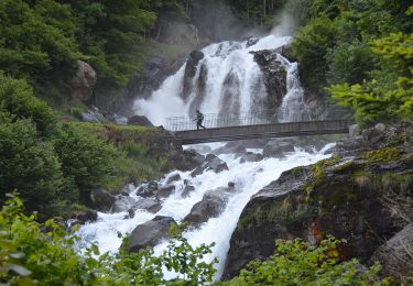 Excursión Senderismo Cauterets - La Raillère au refuge de la Fruitière par le Vallon de Lutour - Photo