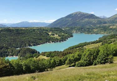 Trail Walking Monestier-d'Ambel - croix de la plaigni - Photo