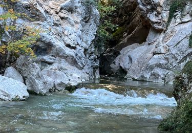 Trail Walking Saint-Vallier-de-Thiey - Arche de Ponadieu Source de la Pare Baou Mourine Vieux Pont  - Photo