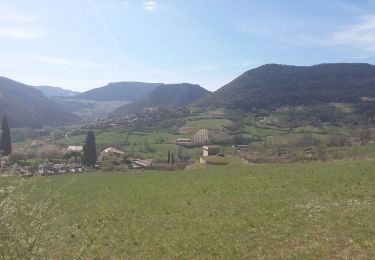 Excursión Senderismo Mostuéjouls - Liaucous Eglazines cirque de Saint Marcellin en boucle - Photo