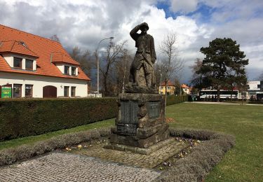 Percorso A piedi Skorkov - [Z] Stará Boleslav - Sojovice - Photo