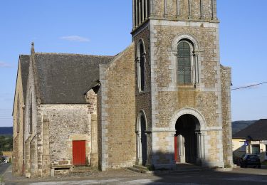 Trail On foot Vimartin-sur-Orthe - Circuit de Saint-Martin-de-Connée - Photo