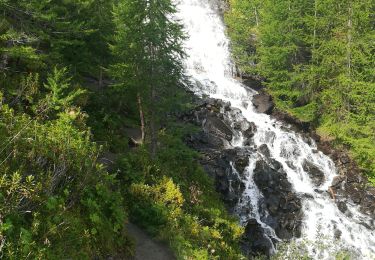 Trail Walking Puy-Saint-Vincent - Les cascades - Photo