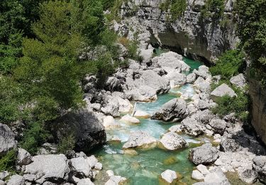 Tour Wandern Aiguines - sentier de l'imbut - Photo