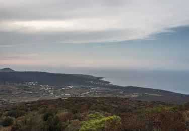 Tocht Te voet Pantelleria - Variante 978 per Chiesa di Sant'Antonio - Photo