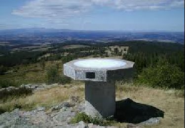 Excursión Senderismo Deux-Verges - Le Puy de la Tuile - Photo