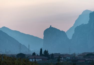 Tocht Te voet Arco - Sentiero attrezzato della Maestra - Photo