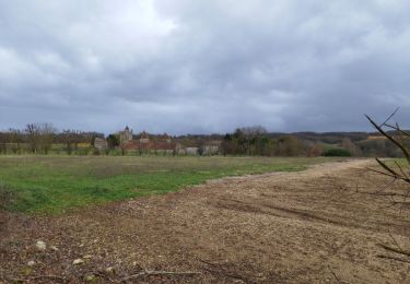 Trail Walking Villejoubert - Villejoubert et le château de la Barre - Photo