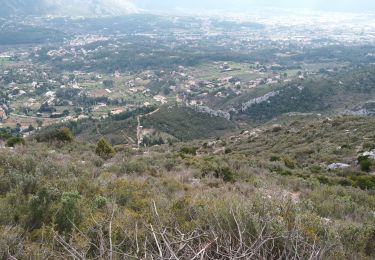 Excursión Senderismo Roquevaire - Lascours - Photo