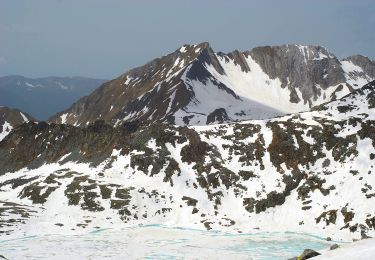 Tour Zu Fuß Breno - Gaver - Lago della Vacca - Photo