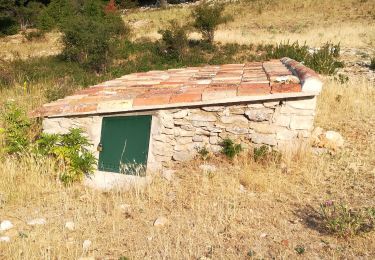 Tocht Stappen Bédoin - pavillon de roland couanche riche - Photo