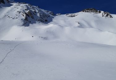 Tour Skiwanderen Puy-Saint-Vincent - lac des neyzets - Photo