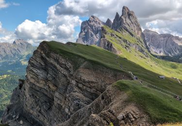 Trail Walking Santa Cristina Gherdëina - St. Christina in Gröden - Santa Cristina Valgardena - Col Raiser - Seceda - Pieralonga  - Photo