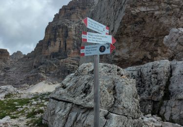 Trail Walking Auronzo di Cadore - Tri Cime from Auronzo - Photo