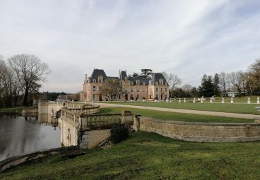 Trail Walking Mazières-en-Gâtine - Mazières-en-Gâtine Golf - Photo