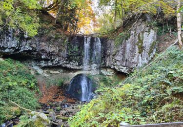 Randonnée Marche Murat-le-Quaire - Banne-cascade Trador-banned'ordanche - Photo