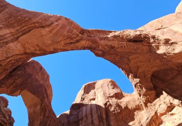 Tour Wandern  - 2024 Arches NP Double Arch - Photo