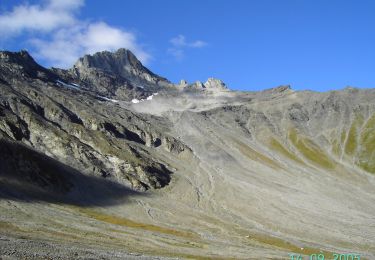 Tour Zu Fuß Unteres Tal - Griosch - Furcla Maisas - Photo