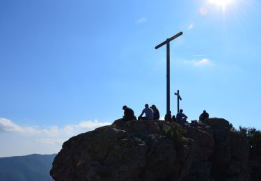 Randonnée Marche Roquebrune-sur-Argens - Cimetière Roquebrune / Argens - La Maurette - 3 Croix - Grotte de l'Ermite - Photo