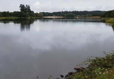 Randonnée Course à pied Pressignac - pressignac, tour du lac de larvaud - Photo